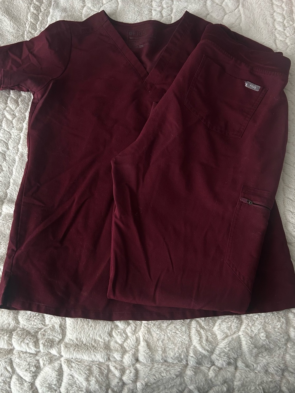 Figs Women's Scrub Set in Burgundy